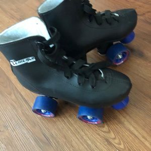 Boys Chicago Skates